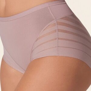 Pantie compression. New with tags beautiful chocolate color size small Leonisa